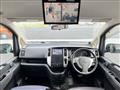 2009 Nissan Serena
