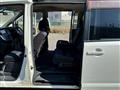 2009 Nissan Serena