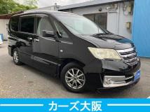 2011 Nissan Serena