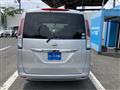 2011 Nissan Serena