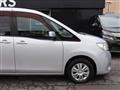 2011 Nissan Serena