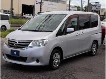 2011 Nissan Serena