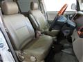2005 Toyota Noah