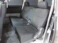 2006 Toyota Voxy