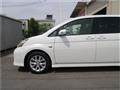 2007 Toyota Isis