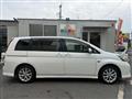 2009 Toyota Isis