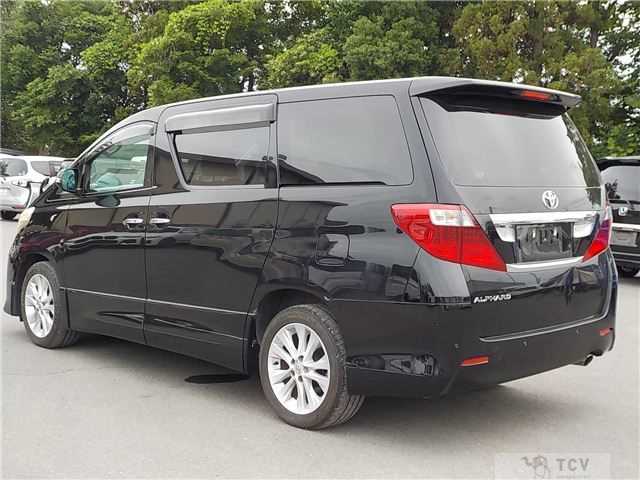 2011 Toyota Alphard