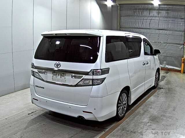 2013 Toyota Vellfire