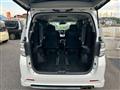2013 Toyota Vellfire