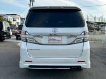 2013 Toyota Vellfire