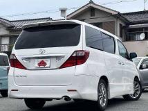 2011 Toyota Alphard