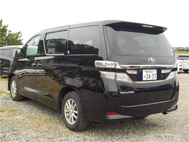 2014 Toyota Vellfire