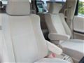 2014 Toyota Vellfire
