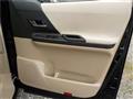 2014 Toyota Vellfire