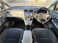 2011 Toyota Mark X Zio