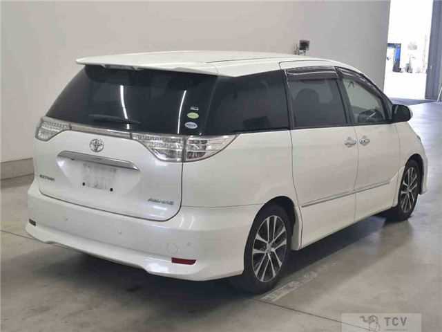 2014 Toyota Estima