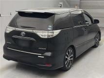 2015 Toyota Estima