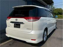 2010 Toyota Estima