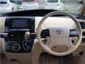 2013 Toyota Estima