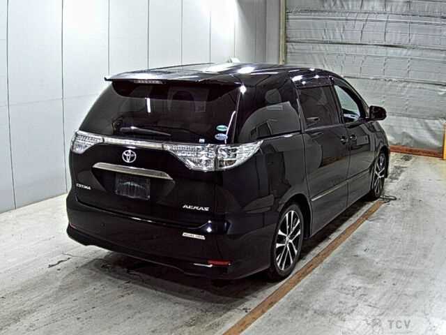 2015 Toyota Estima
