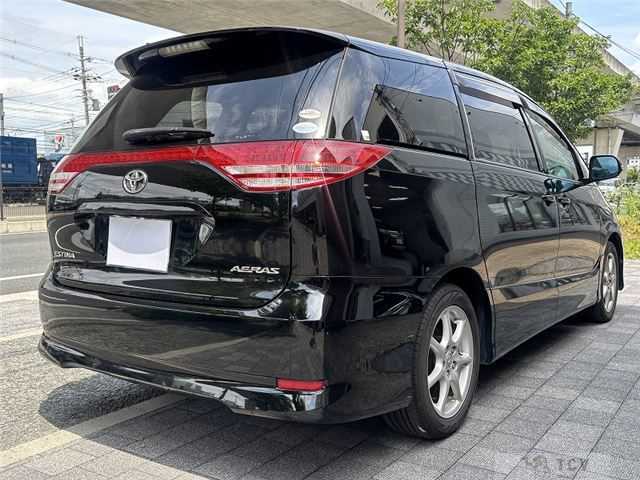 2008 Toyota Estima
