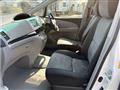 2006 Toyota Estima