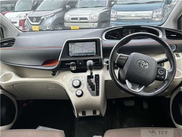 2016 Toyota Sienta