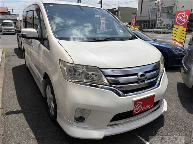 2013 Nissan Serena