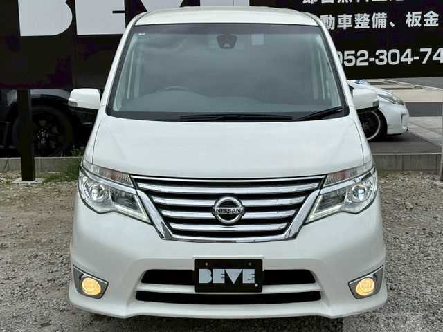 2015 Nissan Serena
