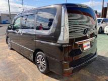 2014 Nissan Serena