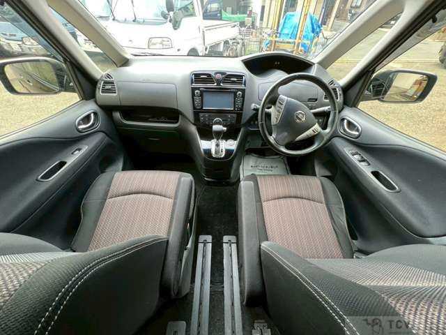 2014 Nissan Serena