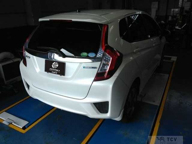 2013 Honda Fit Hybrid