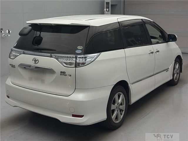 2011 Toyota Estima Hybrid