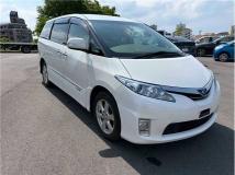 2011 Toyota Estima Hybrid
