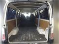 2010 Nissan Caravan