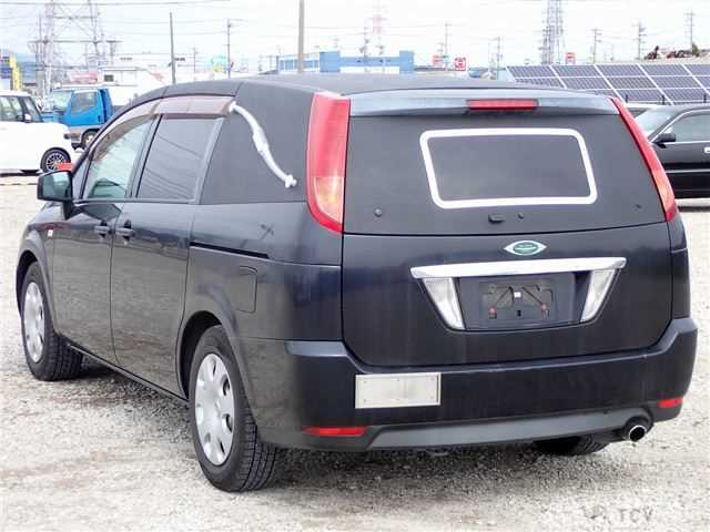2005 Nissan Presage