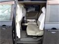 2005 Nissan Presage