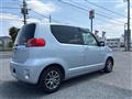 2004 Toyota Porte