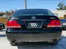 2004 Toyota Crown
