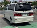 2004 Toyota Alphard