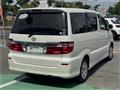 2004 Toyota Alphard