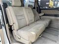 2004 Toyota Alphard