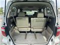 2004 Toyota Alphard
