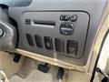 2004 Toyota Alphard