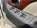 2004 Toyota Alphard