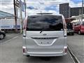 2011 Nissan Serena