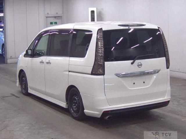 2011 Nissan Serena