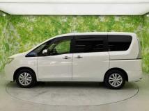2011 Nissan Serena