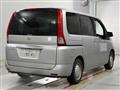 2010 Nissan Serena