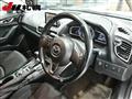 2016 Mazda Axela